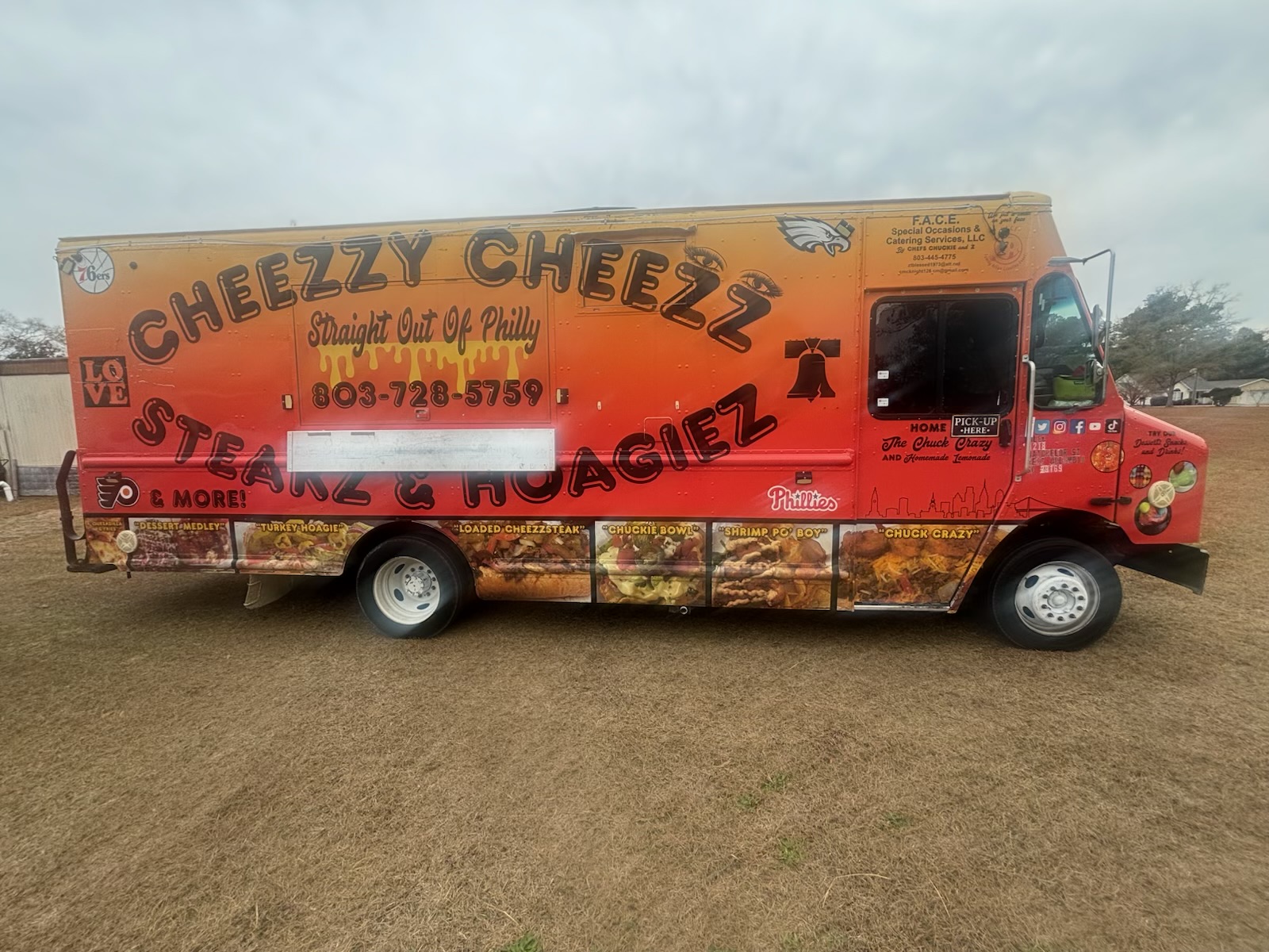 Cheezzy Steakz and Hoagiez